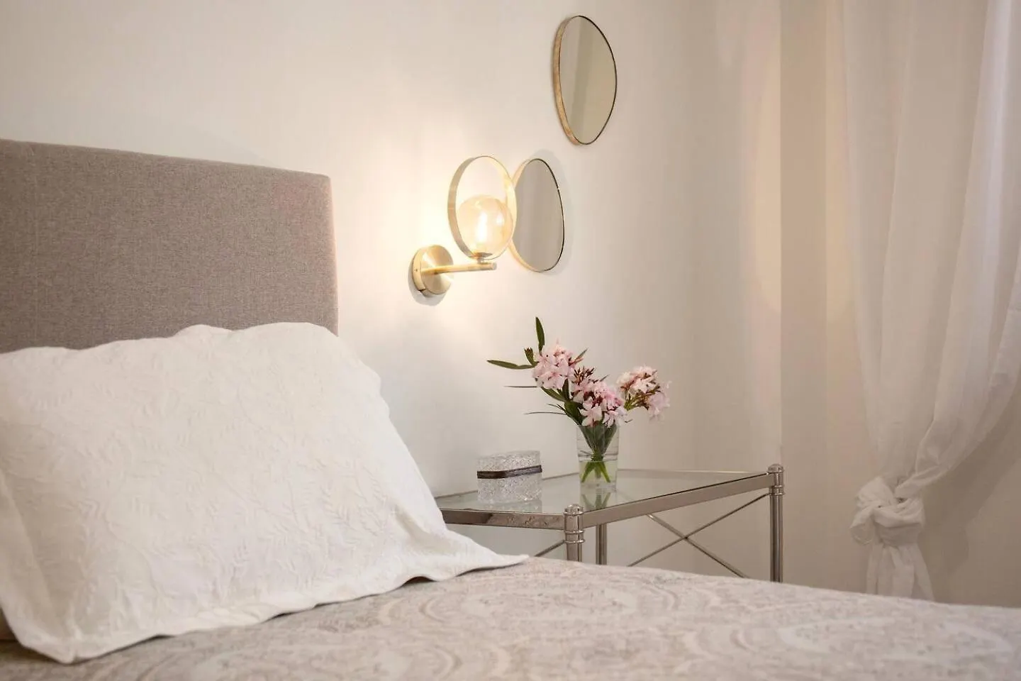 Stylish Apartment Large Terrace In Historic Mija Mijas Spanje